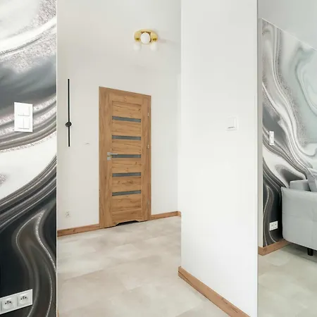 Modern With Ac Near Malta By Renters