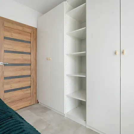 アパート Modern With Ac Near Malta By Renters ポズナン