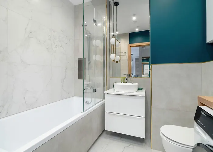 Modern With Ac Near Malta By Renters Poznan